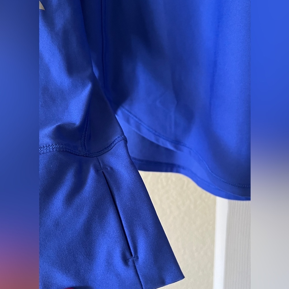 DSG lightweight long sleeve top - Picture 5 of 6